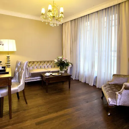 Atik Hotel