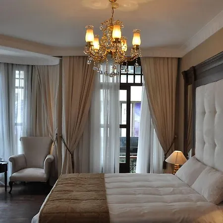 أتيك بالاس 3*