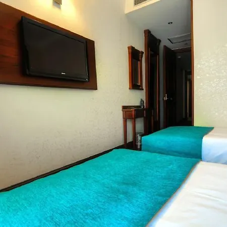 فندق أتيك بالاس 3*