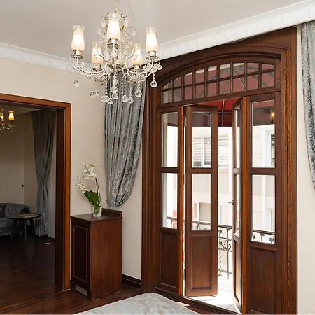 Atik Hotel Istanboel