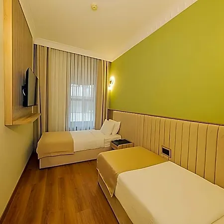 Hotel Atik 3*