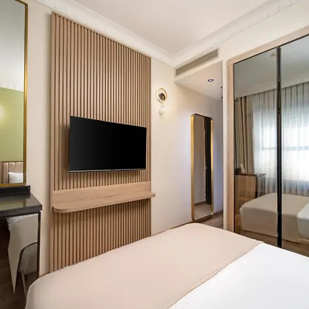 Hotel Atik 3*